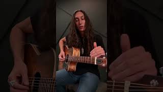 Fingerpicking Guitar Lesson - Multi-Tasking Hack #learnguitar #guitarlesson #guitar