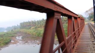 Nilgiri Mountain Railway: Crossing Bhavani river