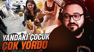 Jahrein Hot Dog Yapan Türk Adamı İzliyor @hotduckkp