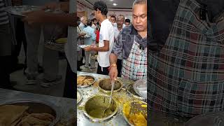 मात्र 10/- रुपये में भारत की सबसे सस्ती Thali 😍 #shorts #trending #viralvideo