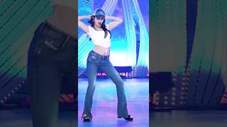 (MR REMOVED)LE SSERAFIM (르세라핌) – CRAZY @인기가요 inkigayo 20240901 #lesserafim #kpop #crazy #shortsfeed