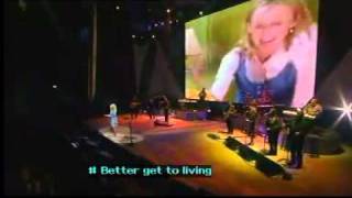 Better Get To Livin' - Dolly Parton - Live In London 2009