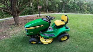 FIXING A EXTREMELY CRACKED PLASTIC HOOD ON A JOHN DEERE X304 LAWNMOWER......OHH ITS BAD!!!!!