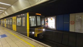 Tyne & Wear Metro - Metrocar 4037 arriving at Monument Station