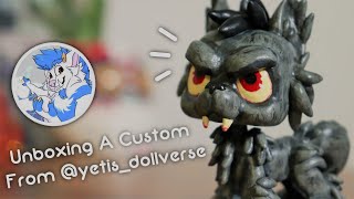 Unboxing A Custom From @yetis_dollverse