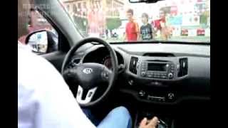 KIA Sportage тест парктроник 2012