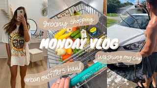 MONDAY VLOG: Getting back into routine, grocery shopping, washing my car, urban outfitters haul, etc