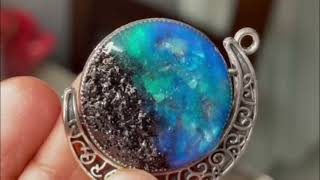 124. Resin Ocean Art Jewelry Pendant with GLAM Sand, Prizm Pour Paint, Moonrocks & UV Resin