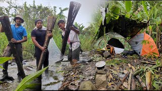 Traditional indigenous fish traps  and camping in the Riverside.