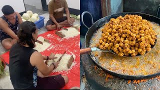 नेपाली ठेले वाले कैसे बल्क में मंचुरियन बनते हैं | bulk making food | how to make manchurian