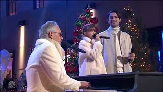 Virginia, Andrea & Matteo Bocelli Sing "The Greatest Gift" Live In New York City November 2022 HD