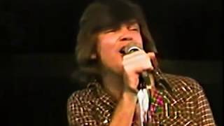 Terry Hanck - Big Blue Diamonds (with Elvin Bishop, 1980) Live @Cain's Ballroom, Tulsa, OK