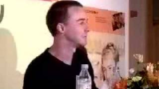 Edward Norton speaking Japanese