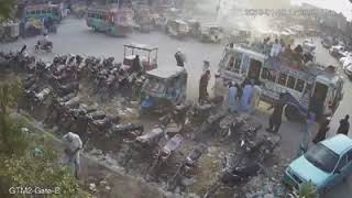 Gul Ahmed chowrangi sherpao bike snatching