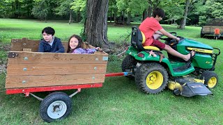 JOHN DEERE X540 Tractor Fun at Granny’s House in Ohio