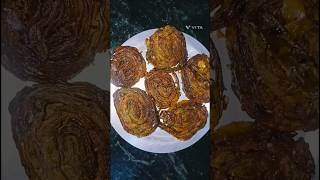 @B_Swapnali0612  #aluvadirecipe या पद्धतीत बनवा आळुवडी||कुरकुरीत होतील आळूवडी ||खमंग पदार्थ तयार आहे