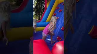 Racing through the bounce house 🏃‍♀️🏃🏼‍♀️