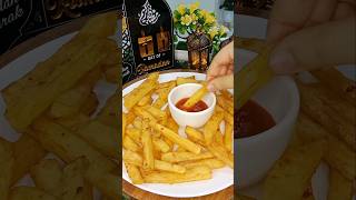 Crispy  French Fries Recipe ( Iftar Special) 😳#shorts #frenchfries #trendingshorts #iftarrecipe