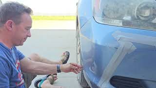 Fixing the Bumper of a Honda Odyssey 2009 with Gorilla Tape