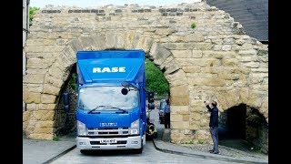 Most Talented Drivers - Amazing Truck Driving Skills 2017