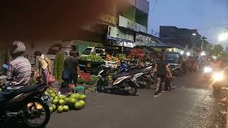 Pasar tradisional pemeregan denpasar...