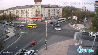 В Мариуполе полицейские протаранили прицеп