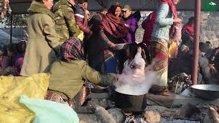 Communal eating during pilgrimage in Ridi Gandaki Nepal