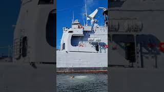 Jumping from an old norwegian warship. KNM Narvik. Oslo-klassen