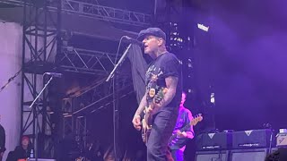 Social Distortion ft Julian Ness - Warn Me | Live at Pier 17 [4k30 HDR]