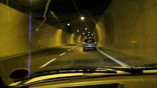 Czechwrecks 2007: Italian tunnels in a BMW E30 316i with no exhaust