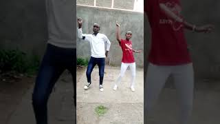 Ayraa star Rush official dance by shakers