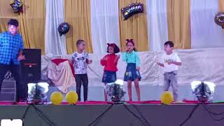 kids new year dance (mosquito and cat dance by dviti parab n friends)