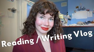 WEEKLY READING VLOG | I Read A Self-Published Fantasy Romance Book & Worked On My Manuscript