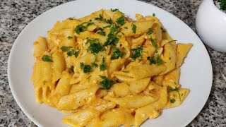 أسرع وألذ معكرونة بالصلصة البيضاء كتوجد في دقائق 😋#pasta #معكرونة