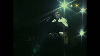 Elton John LIVE HD - Don't Let The Sun Go Down On Me (Oslo, Norway) | 1992