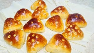 Buns with 🍒Кружка молока, борошно, яйця і трохи часу. БУЛОЧКИ з Вишнями, хоть кожен день готуй.