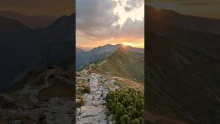 Widok, którego żaden film nie odda 🌄 #tatry  #Góry #ZachódSłońca #Podróże #mountains