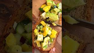 Tostadas de aguacate y mango🥑🥭 | Spiceandcolour #shortsvideo