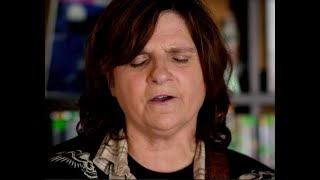 Live on KXCI: Indigo Girls "Pendulum Swinger"