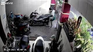 Rekaman CCTV Pencurian Motor Di Cipondoh Tangerang