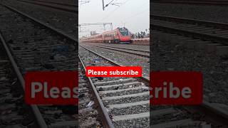 Vande Bharat express varanasi junction to deoghar junction #music #shorts #viralvido #shortvideo