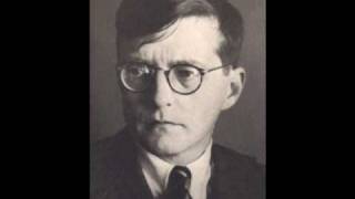 Dmitri Shostakovich- Symphony no. 2 "to October" mvt. 3 Chorus "to October"