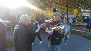 One-Man-Band DeFuxDeiwelsWilde des Spaß und fun Orchester,