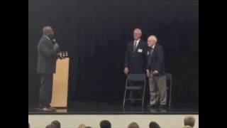 Sen  Tim Scott presents medals to WWII veteran Cpl  William Smoak at Nexton Elementary