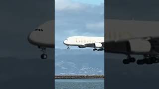 Emirates Airbus A380-800 smooth landing!