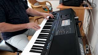 Nights in White Satin frei nach Moody Blues. Cover Yamaha PSR-SX700 Klaus