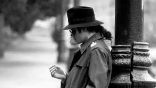 Michael Jackson Talks About Stranger In Moscow