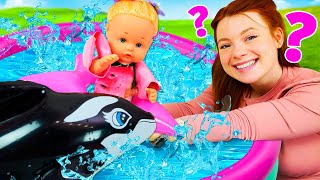 Nenuco Puppen auf Deutsch. Paula lernt Schwimmen. Spielzeugvideo für Kinder