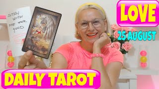 DAILY TAROT YOU GO GIRL THIS BEAUTIFUL MAN BELONG TO YOU...THIS IS LOVE! Daily Tarot Reading