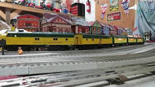 Marx E7 Chicago & Northwestern "400" passenger train